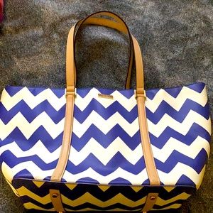 Kate spade Chevron Navy and White very large tote